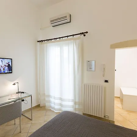 Bed and breakfast Nonna Jole 4*